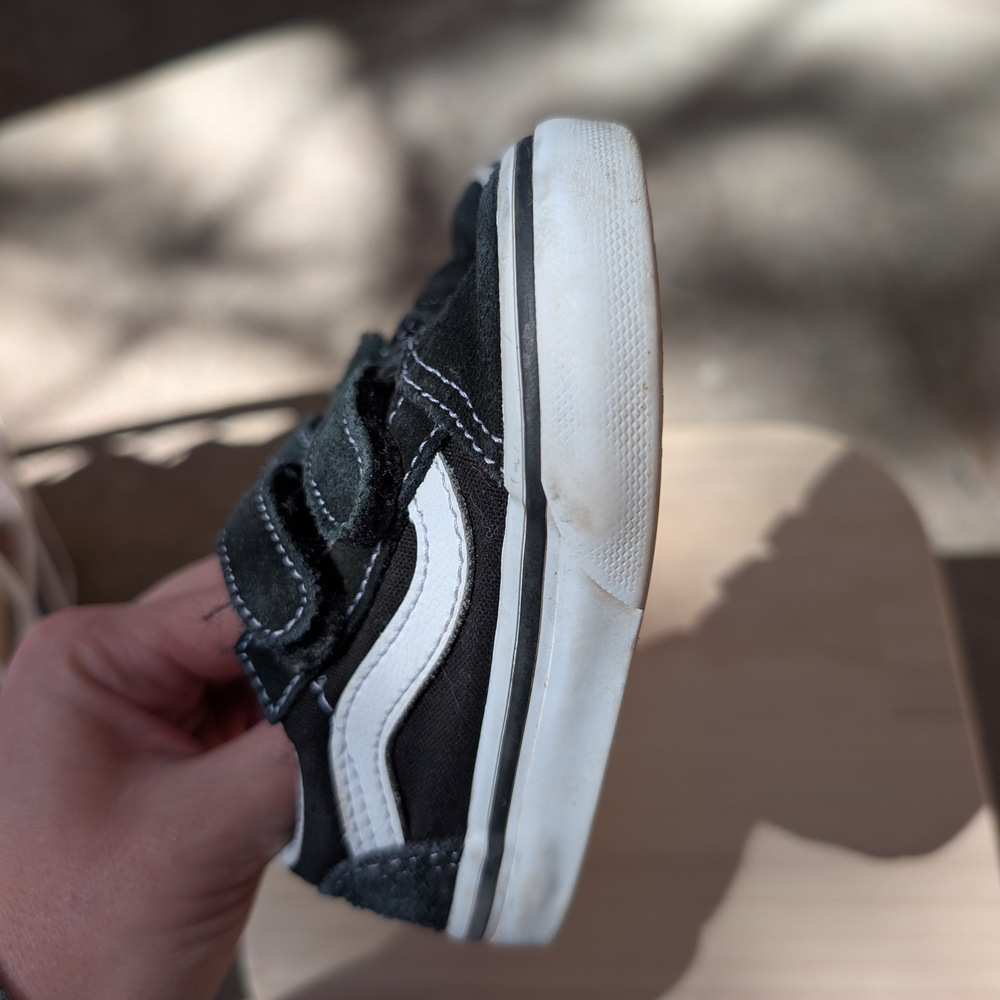 Vans Toddler Sneakers - Picture 6 of 8